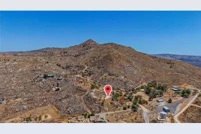 41300 Polly Butte, Hemet, CA 92544 - Photo 7