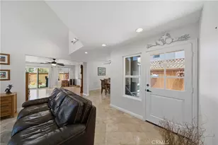 724 Via Nublado, San Clemente, CA 92672 - Photo 7