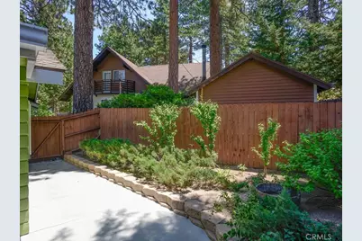 31671 Luring Pines Drive, Running Springs, CA 92382 - Photo 25