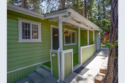 31671 Luring Pines Drive, Running Springs, CA 92382 - Photo 23