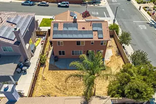 300 Date St, Lake Elsinore, CA 92530 - Photo 31