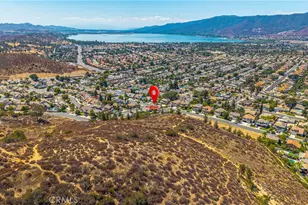 300 Date St, Lake Elsinore, CA 92530 - Photo 35