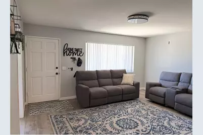 915 Marlyce, Hemet, CA 92543 - Photo 5