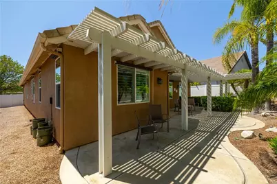 39372 Beringer Drive, Murrieta, CA 92563 - Photo 35