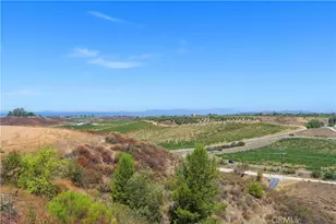 34881 Los Nogales, Temecula, CA 92592 - Photo 5