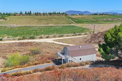 34881 Los Nogales, Temecula, CA 92592 - Photo 7