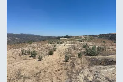 33445 Chameleon Road, Hemet, CA 92544 - Photo 5