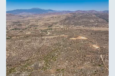 33445 Chameleon Road, Hemet, CA 92544 - Photo 15