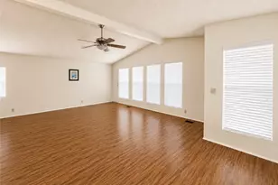 28861 Via Playa Del Rey, Murrieta, CA 92563 - Photo 7