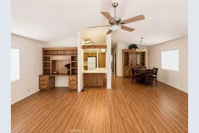 28861 Via Playa Del Rey, Murrieta, CA 92563 - Photo 5