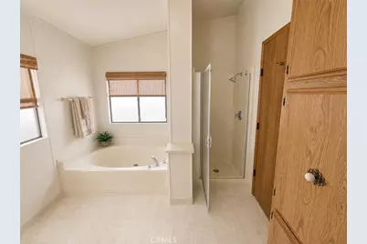28861 Via Playa Del Rey, Murrieta, CA 92563 - Photo 19