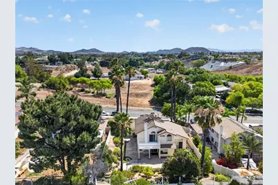 24847 Lincoln Avenue, Murrieta, CA 92562 - Photo 55