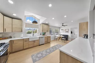 41984 Madeline Court, Temecula, CA 92592 - Photo 15