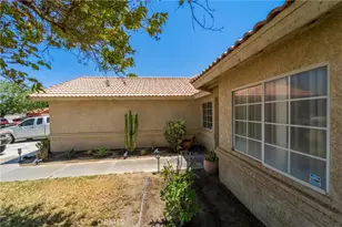 68185 Tortuga Rd, Cathedral City, CA 92234 - Photo 3