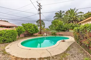 949 W Rosewood Ct, Ontario, CA 91762 - Photo 27