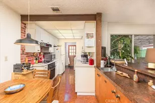 949 W Rosewood Ct, Ontario, CA 91762 - Photo 11