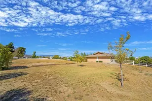 49701 Sky Harbor, Aguanga, CA 92536 - Photo 55