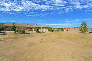 49701 Sky Harbor, Aguanga, CA 92536 - Photo 53