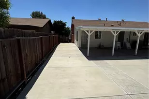 13610 New Haven Dr, Moreno Valley, CA 92553 - Photo 9