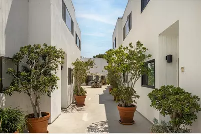 2500 Abbot Kinney Boulevard #20, Venice, CA 90291 - Photo 17