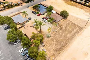 13051 Lancaster Ln, Moreno Valley, CA 92553 - Photo 5