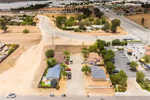 13051 Lancaster Ln, Moreno Valley, CA 92553 - Photo 11