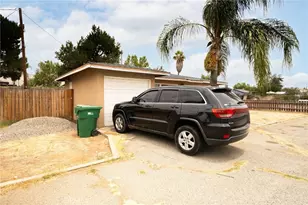 13051 Lancaster Ln, Moreno Valley, CA 92553 - Photo 21