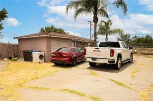 13051 Lancaster Ln, Moreno Valley, CA 92553 - Photo 27
