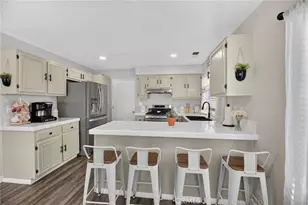 25595 Sierra Cadiz Ct, Moreno Valley, CA 92551 - Photo 7