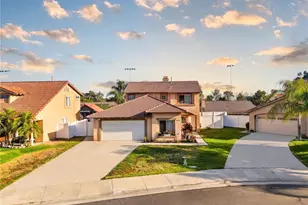 25595 Sierra Cadiz Ct, Moreno Valley, CA 92551 - Photo 1