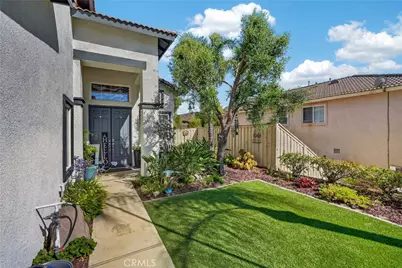 21062 Creekside, Lake Elsinore, CA 92532 - Photo 3