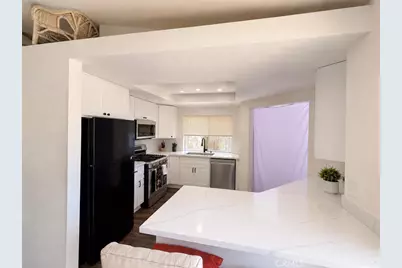 44128 Galicia, Hemet, CA 92544 - Photo 3