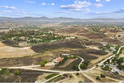 35251 Calle Campo, Temecula, CA 92592 - Photo 19