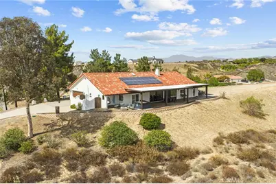 35251 Calle Campo, Temecula, CA 92592 - Photo 11