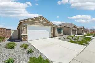 27318 Dunite Dr, Perris, CA 92571 - Photo 3