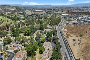 29376 Via Frontera, Murrieta, CA 92563 - Photo 47