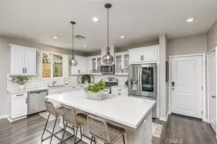 31454 Darlington Oak Dr, Winchester, CA 92596 - Photo 3