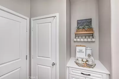 31454 Darlington Oak Drive, Winchester, CA 92596 - Photo 17