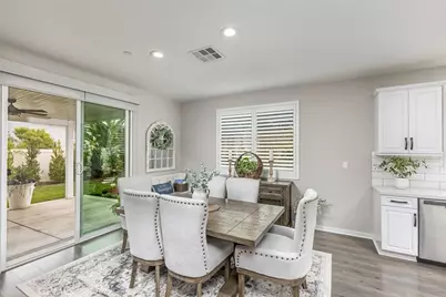 31454 Darlington Oak Drive, Winchester, CA 92596 - Photo 13