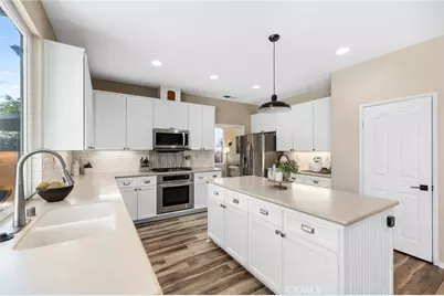 29687 Rossiter, Murrieta, CA 92563 - Photo 15