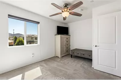 29271 Date Palm, Lake Elsinore, CA 92530 - Photo 21