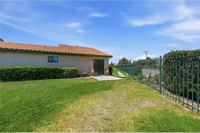 1086 Morning Mist Court, Hemet, CA 92545 - Photo 31