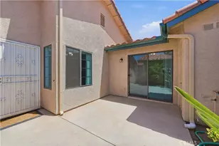 1086 Morning Mist Ct, Hemet, CA 92545 - Photo 7