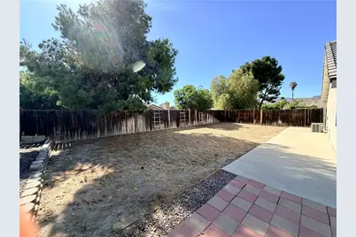44493 Galicia, Hemet, CA 92544 - Photo 51