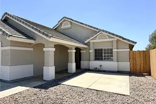44493 Galicia, Hemet, CA 92544 - Photo 5