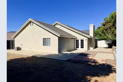 44493 Galicia, Hemet, CA 92544 - Photo 45
