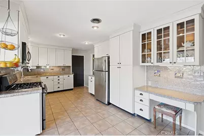 468 E View, Santa Paula, CA 93060 - Photo 11