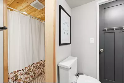 468 E View, Santa Paula, CA 93060 - Photo 23