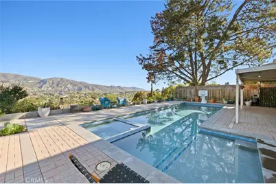 468 E View, Santa Paula, CA 93060 - Photo 1