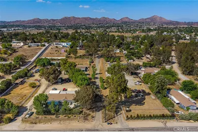 20318 Palomar Street, Wildomar, CA 92595 - Photo 57